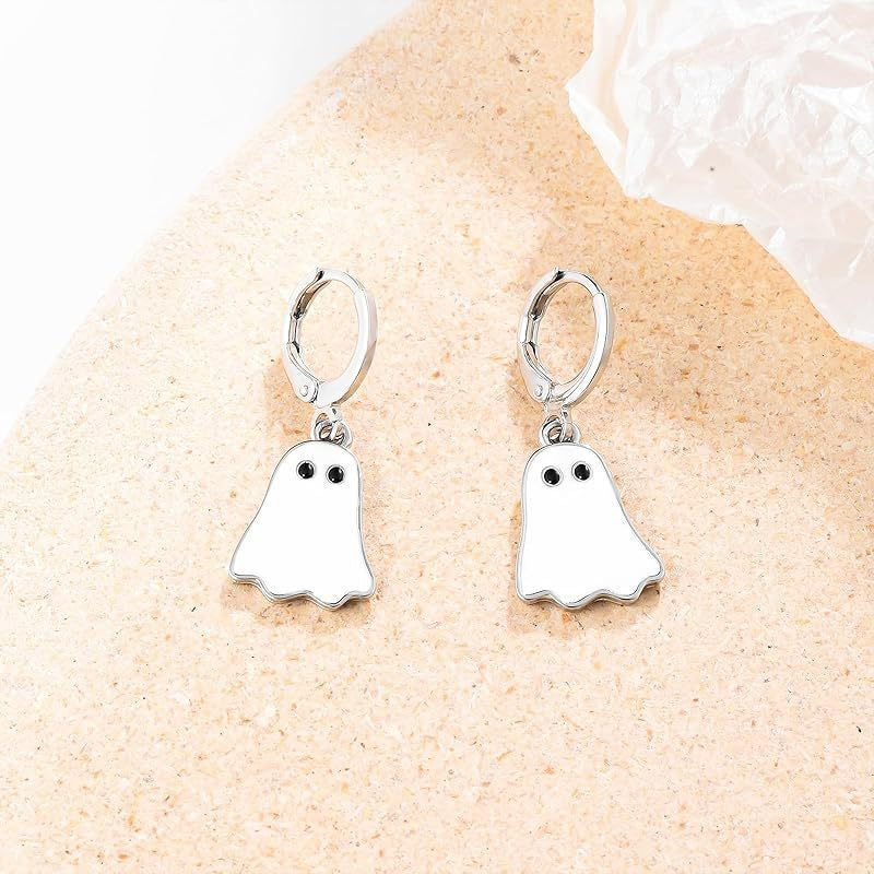 Halloween Ghost Earrings for Women Gold Ghost Huggie Hoop Earrings Halloween Jewelry Cute BOO Halloween Earrings